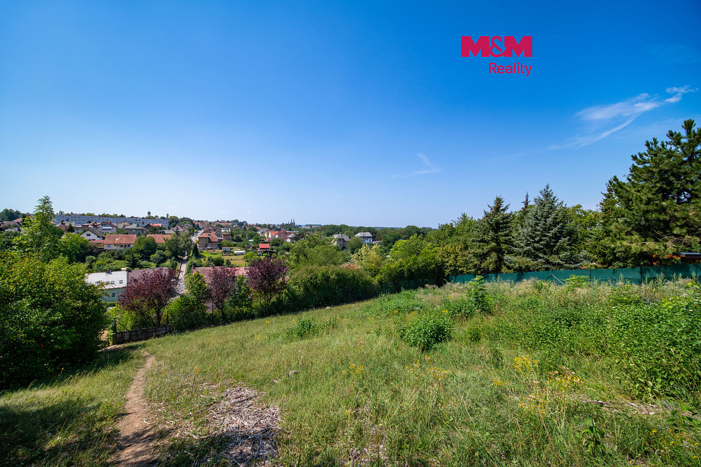 Prodej stavebního pozemku 1 307 m²