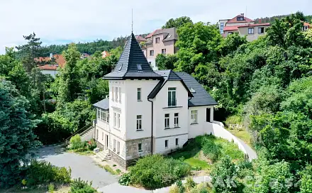 Prodej domu 338 m² s pozemkem 1 200 m², Prvomájová, Praha 5 - Radotín