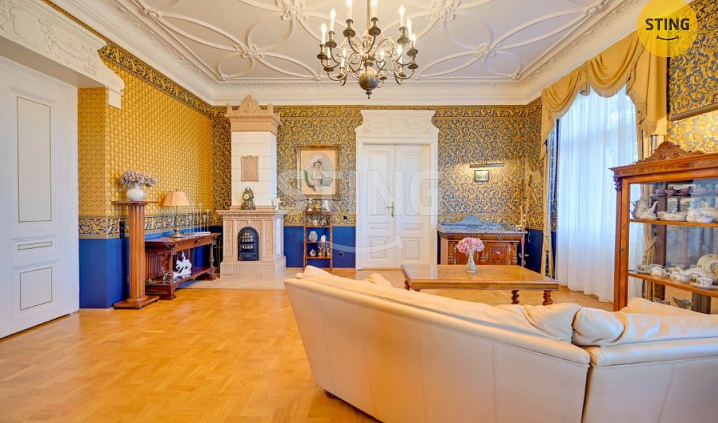 Prodej domu 700 m² s pozemkem 3 228 m², Luže – náhled fotky 18