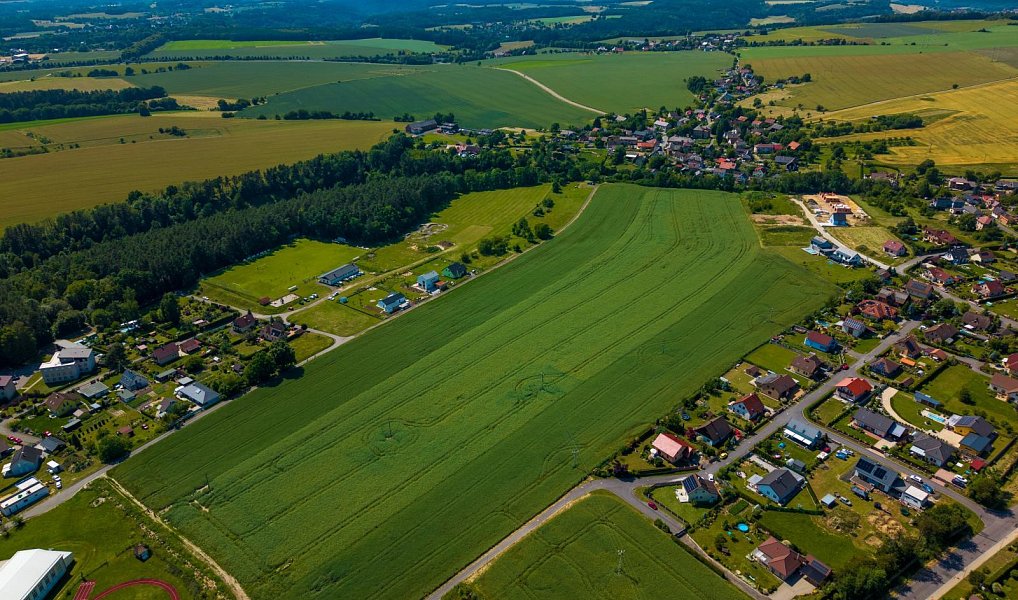 Prodej stavebního pozemku 49 384 m², Jenišovice – náhled fotky 8