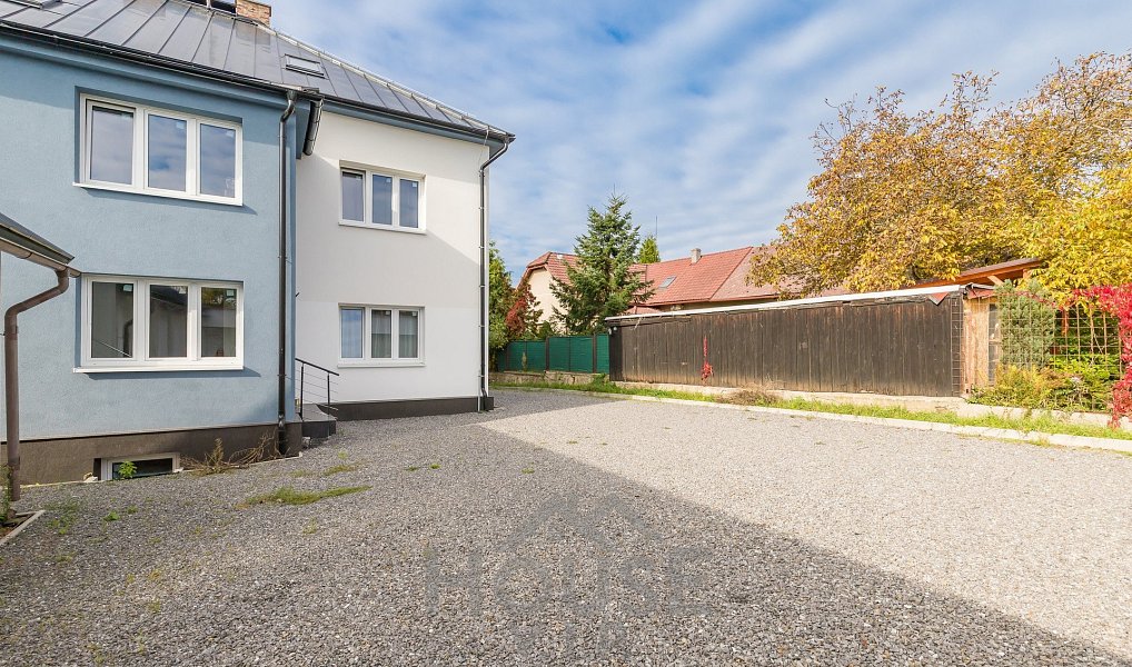 Prodej domu 550 m² s pozemkem 1 679 m², Tuklaty – náhled fotky 6