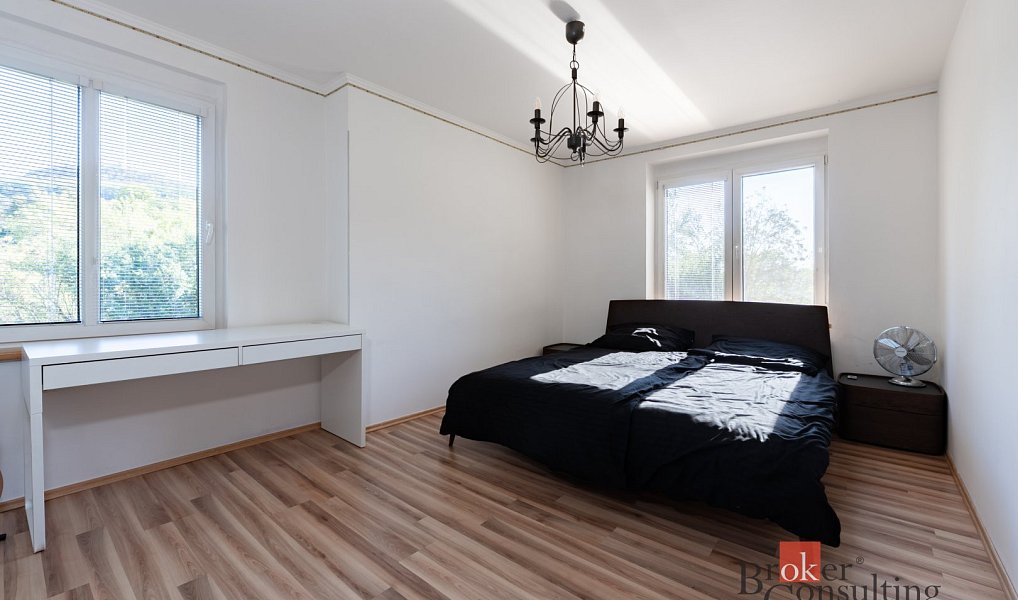 Prodej domu 160 m² s pozemkem 1 423 m², Teplice – náhled fotky 14