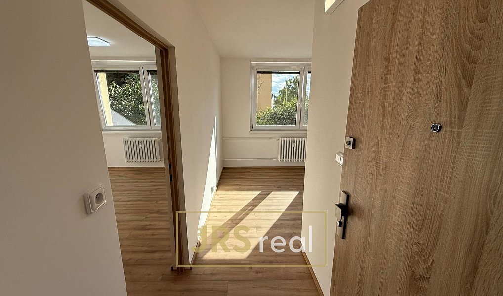 Pronájem bytu 1+1 36 m², Břeclav – náhled fotky 3
