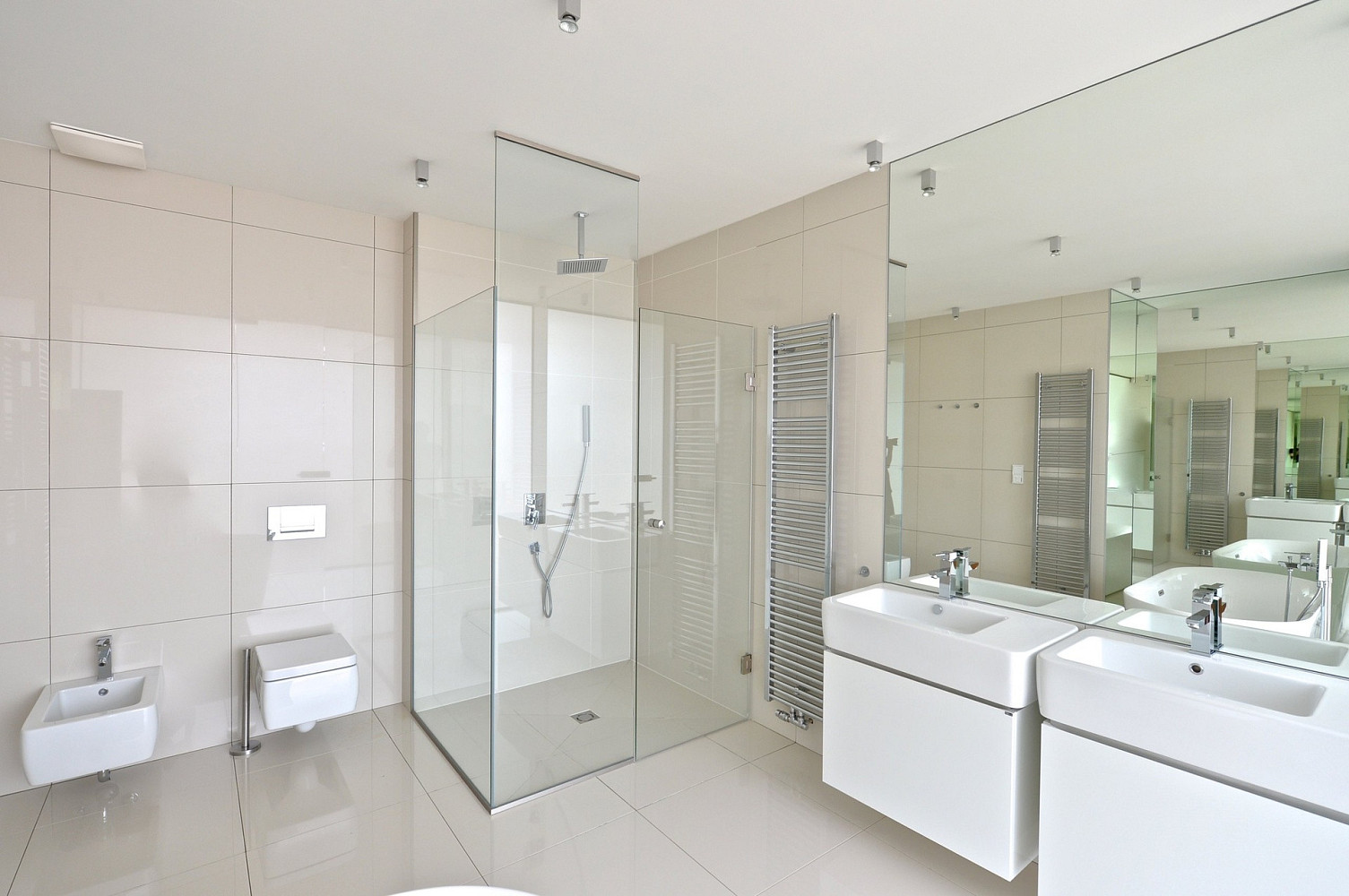 Pronájem bytu 4+kk 203 m² – fotografie 5