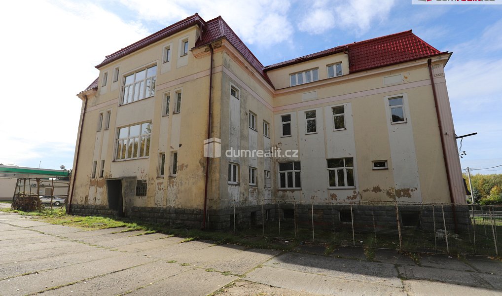 Prodej ubytovacího objektu 2 000 m², Aš – náhled fotky 32