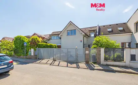Prodej domu 160 m² s pozemkem 267 m², K Roztokům, Praha 6 - Suchdol