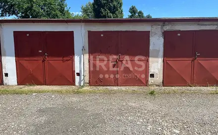 Poděbrady, pronájem garáže 16 m2, okr. Nymburk, Poděbrady, okres Nymburk