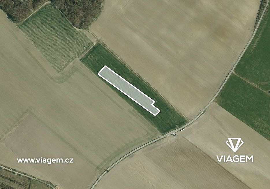Prodej pole 948 m²