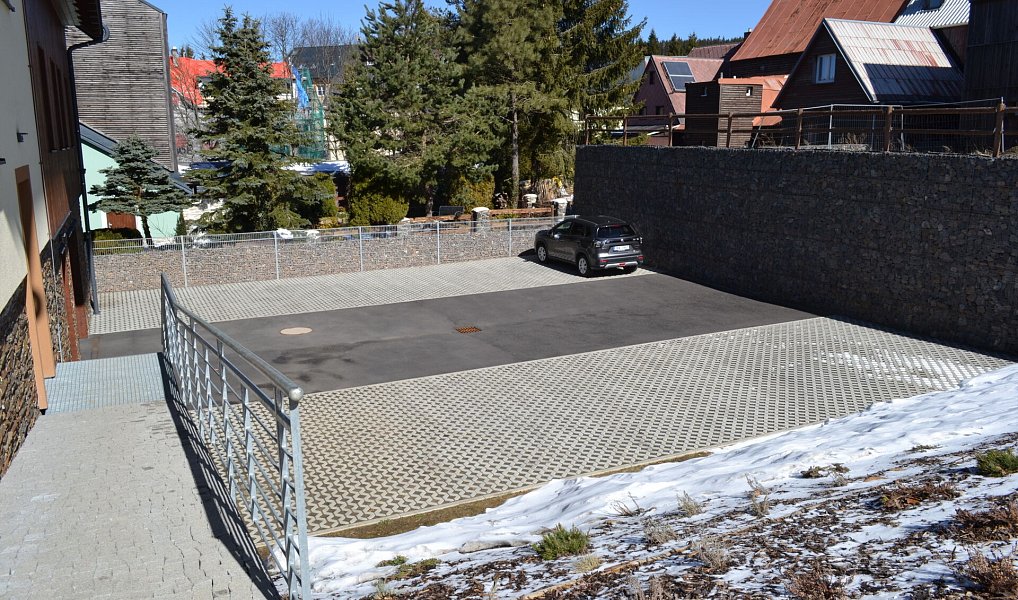 Prodej bytu 2+kk 58 m², Boží Dar – náhled fotky 18