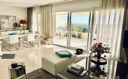 Prodej bytu 3+kk 181 m², Nueva Andalucía, Španělsko