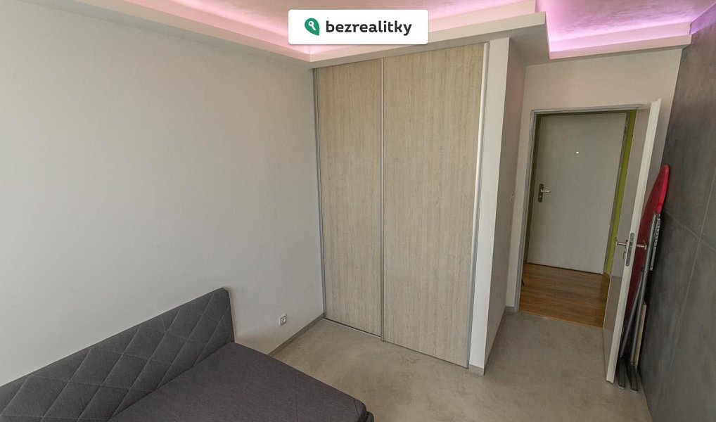 Prodej bytu 3+1 66 m², Hradec Králové – náhled fotky 6