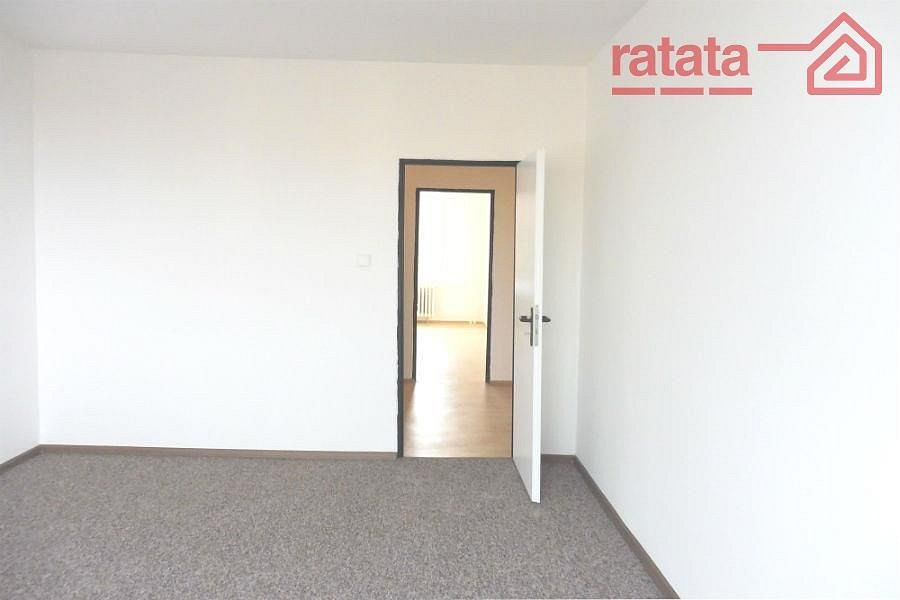 Pronájem bytu 2+1 58 m² – pohled 6