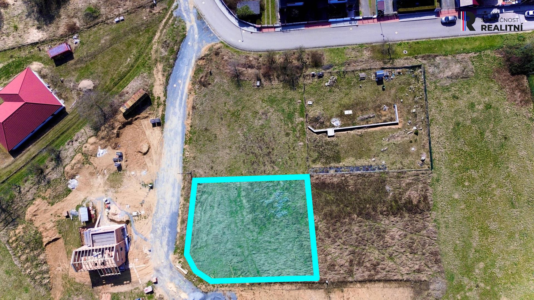 Prodej stavebního pozemku 1 069 m², Netvořice