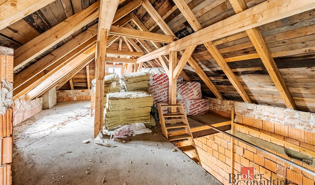 Prodej domu 200 m² s pozemkem 147 m², Chotoviny – náhled fotky 10