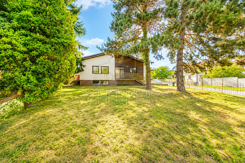 Prodej domu 200 m² s pozemkem 877 m² – fotografie 4
