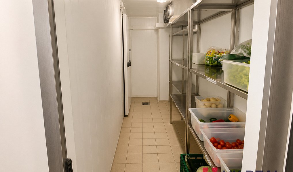 Pronájem restaurace 497 m², Praha – náhled fotky 10