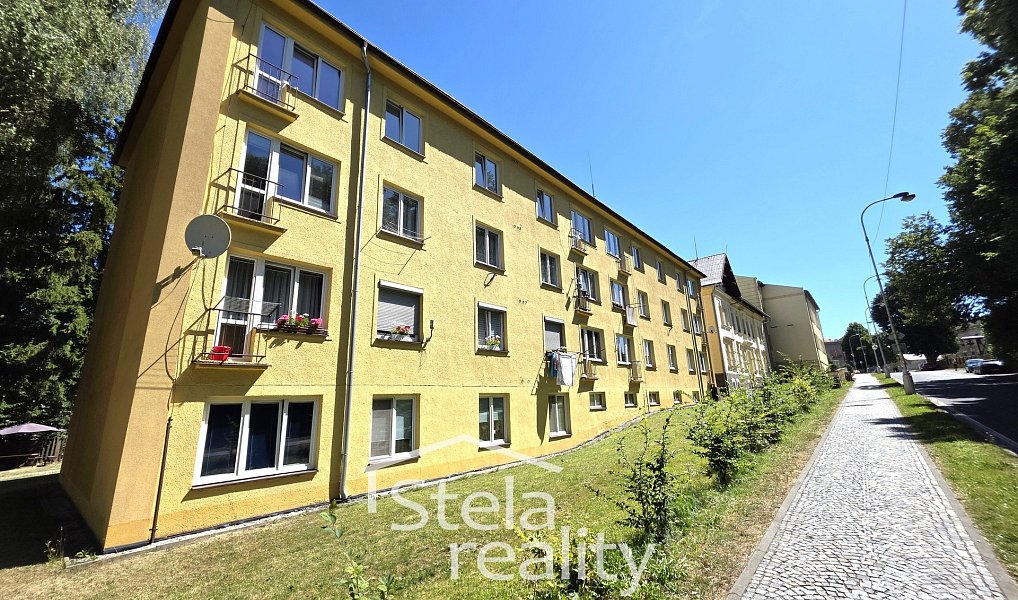 Prodej bytu 2+1 52 m², Rýmařov – fotka 1 z 12