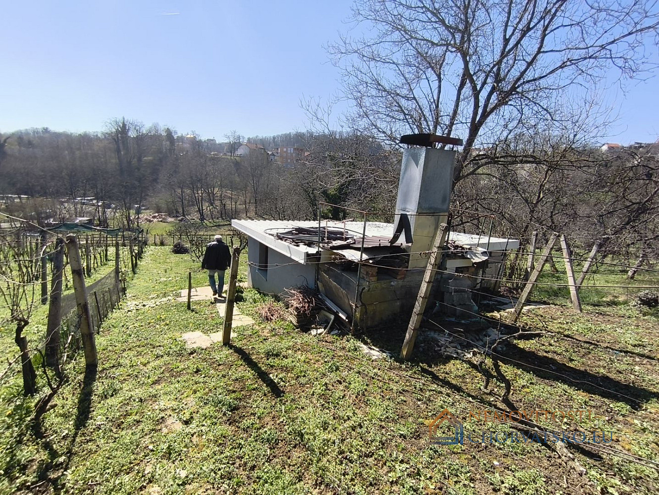 Prodej stavebního pozemku 668 m² - Widok 6
