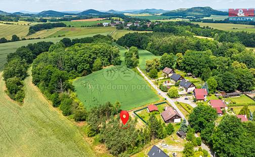 Prodej stavebního pozemku 1 633 m², Doksy, okres Česká Lípa