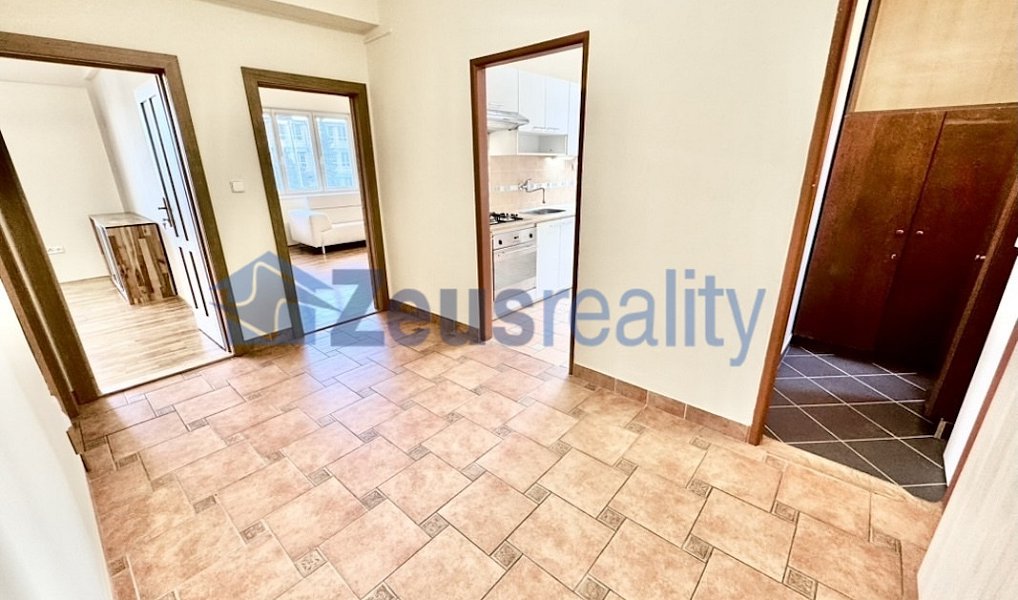 Pronájem bytu 2+1 65 m², Praha – náhled fotky 8