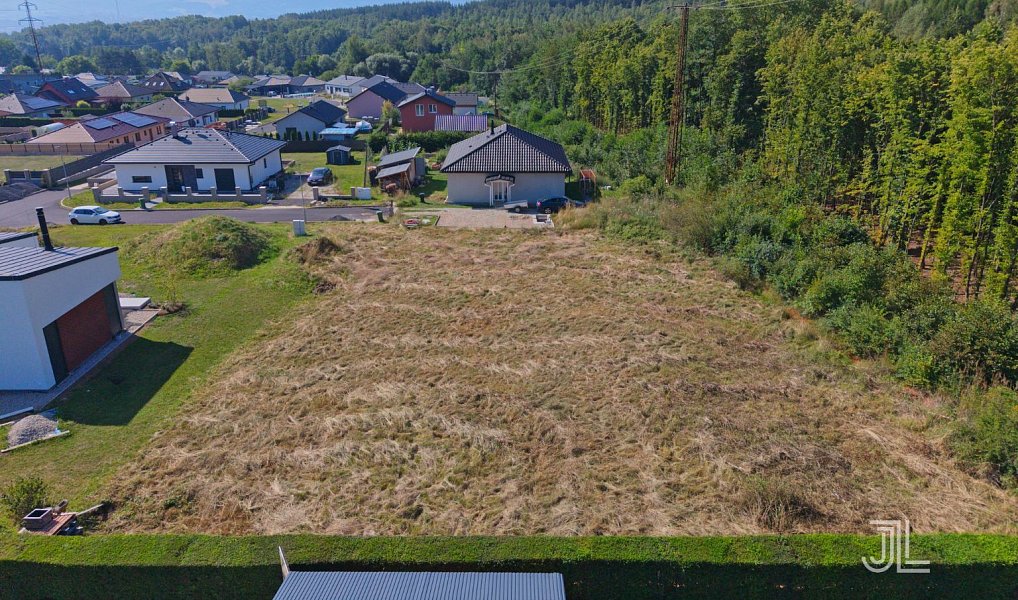 Prodej stavebního pozemku 2 075 m², Lomnice – náhled fotky 10