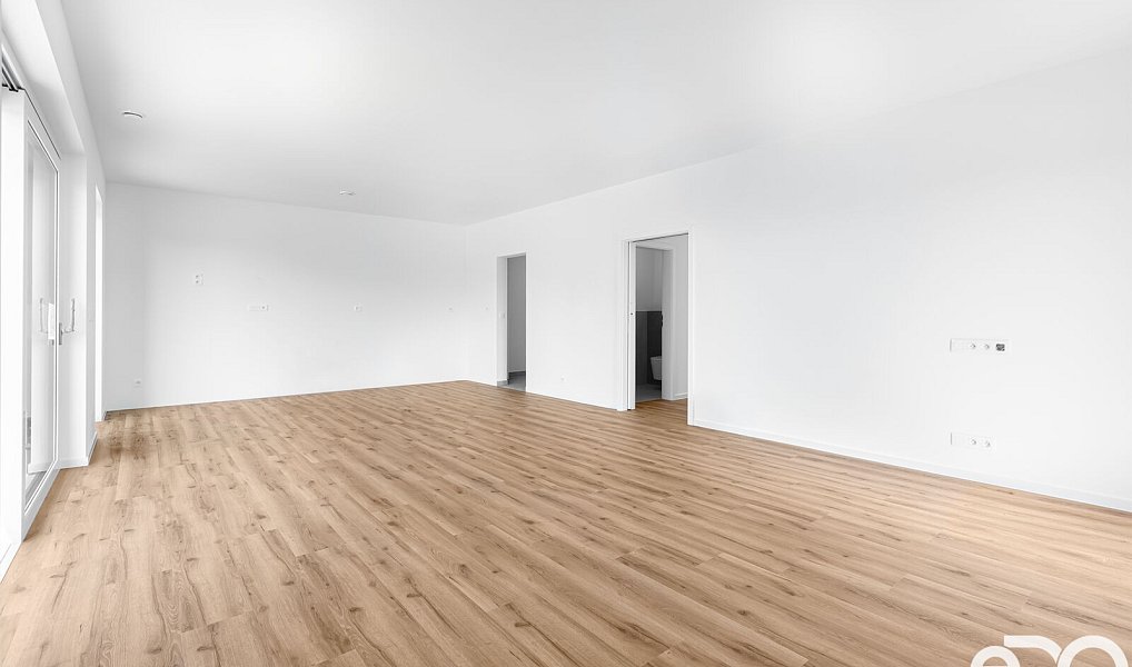Prodej domu 102 m² s pozemkem 604 m², Dalovice – náhled fotky 12