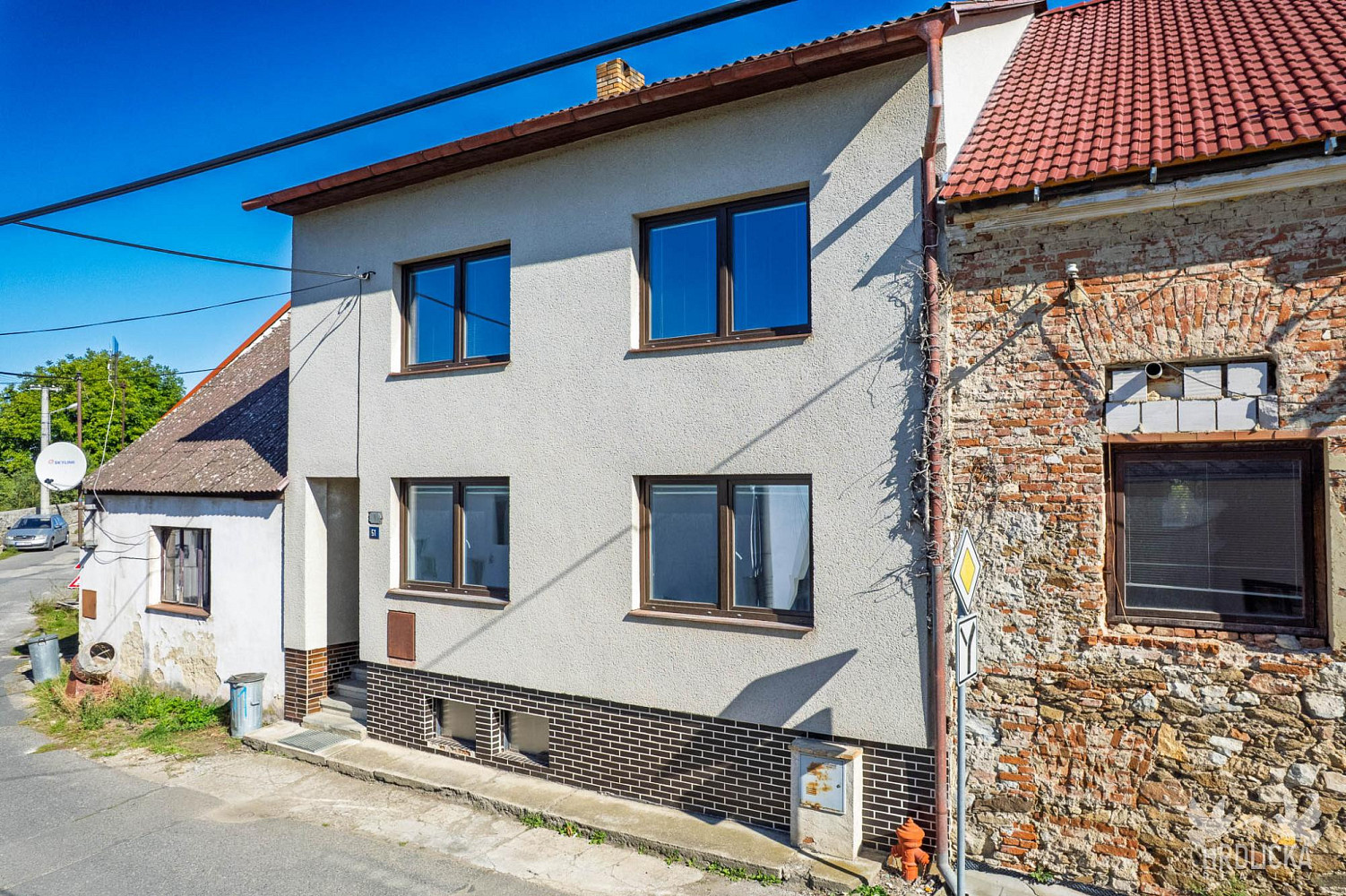 Prodej domu 186 m² s pozemkem 177 m² – fotografie 2