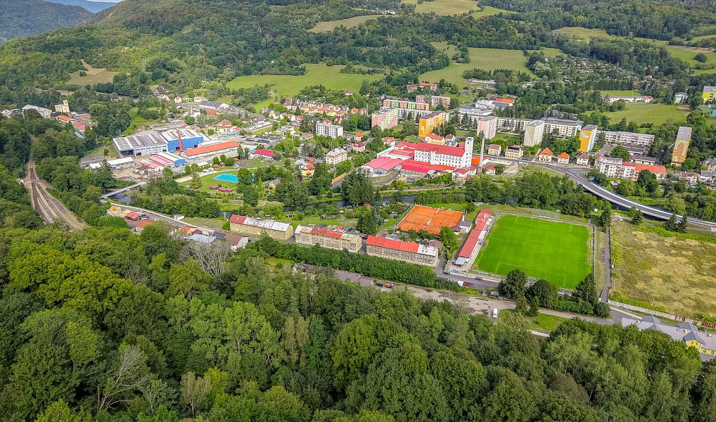 Prodej zahrady 1 398 m², Benešov nad Ploučnicí – náhled fotky 26