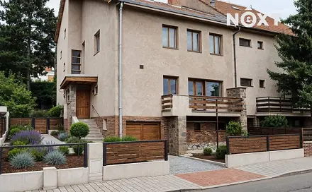 Prodej domu 314 m² s pozemkem 482 m², Slatinská, Brno - Židenice