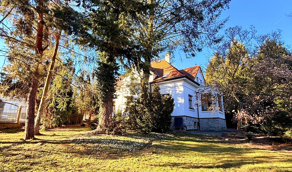 Prodej domu 450 m² s pozemkem 1 452 m², Domažlice – náhled fotky 42