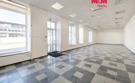Prodej obchodních prostor 144 m², Sokolovská, Praha 8 - Libeň