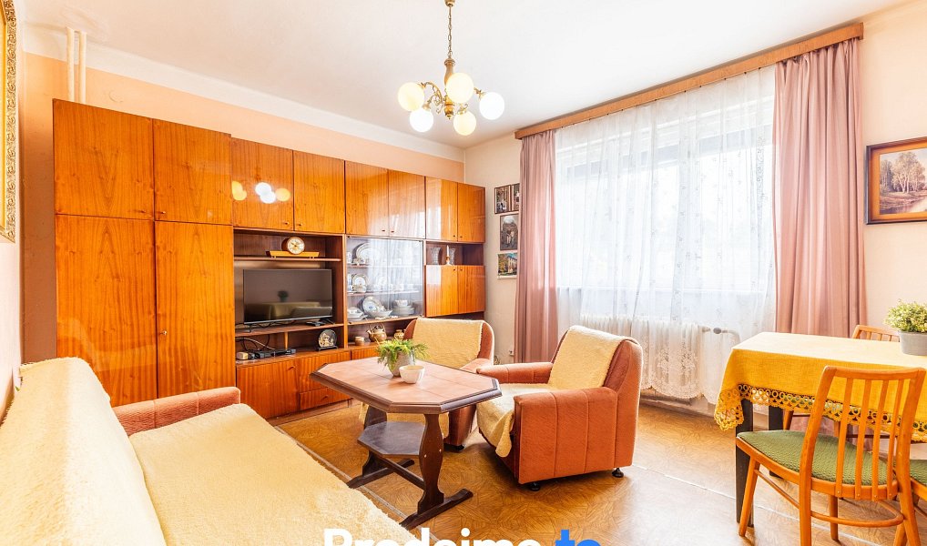 Prodej domu 163 m² s pozemkem 870 m², Rosice – náhled fotky 2