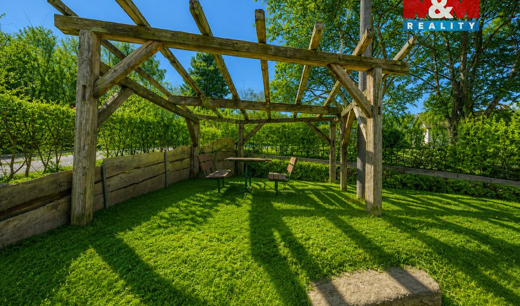 Prodej domu 108 m² s pozemkem 431 m², Planá – náhled fotky 3
