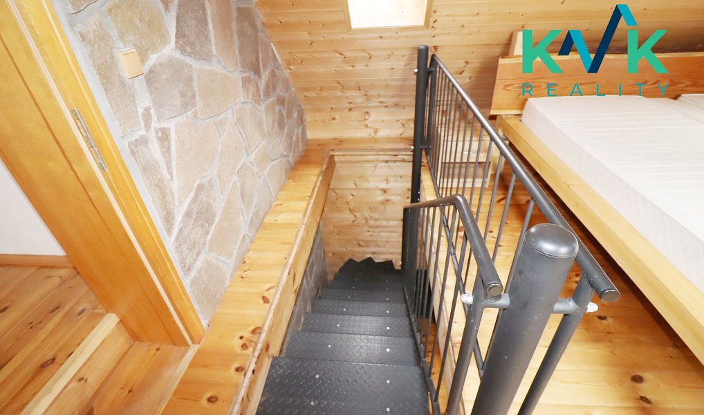 Prodej domu 149 m² s pozemkem 740 m², Loket – náhled fotky 20