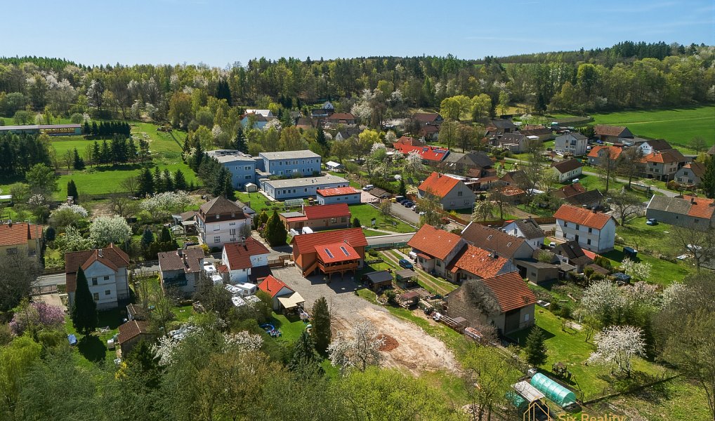 Prodej domu 261 m² s pozemkem 800 m², Zavidov – náhled fotky 41
