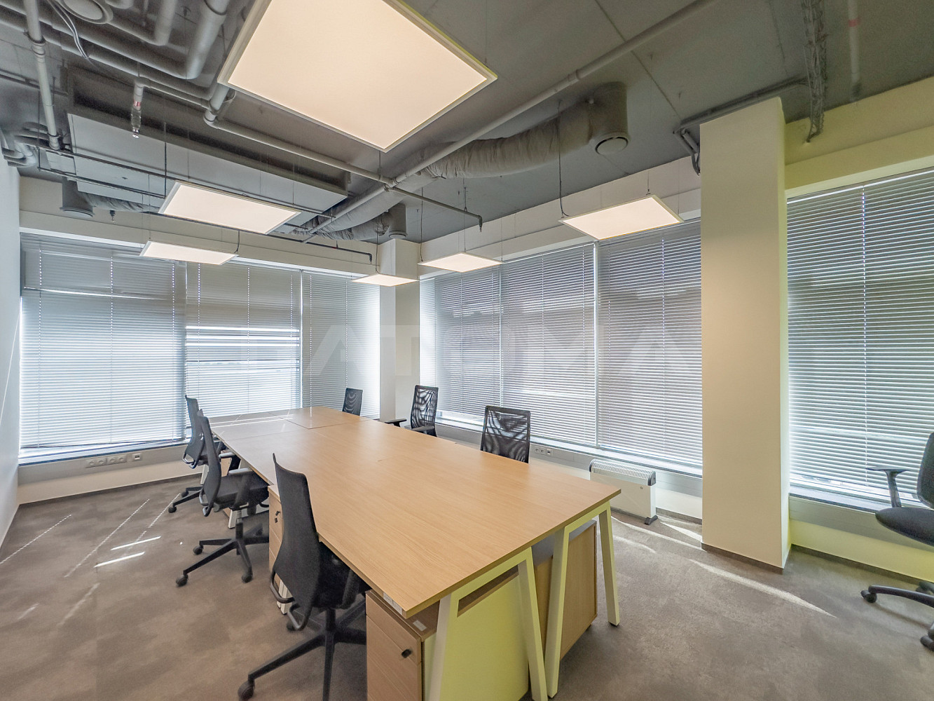 Pronájem kanceláře 150 m² – fotografie 2