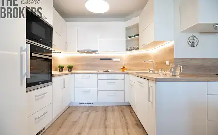 Prodej bytu 4+kk 102 m²