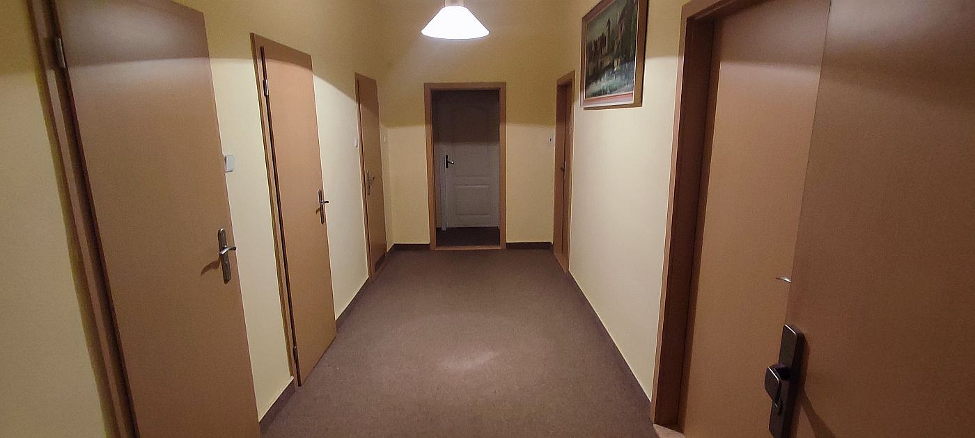 Pronájem kanceláře 16 m² – fotografie 4