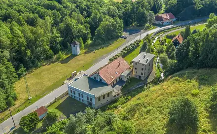 Prodej výrobních prostor 900 m², Heřmanice, okres Liberec