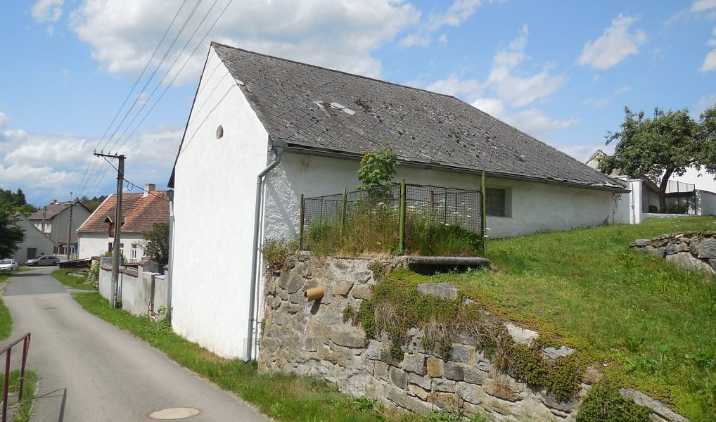 Prodej domu 356 m² s pozemkem 263 m², Malý Bor – náhled fotky 4