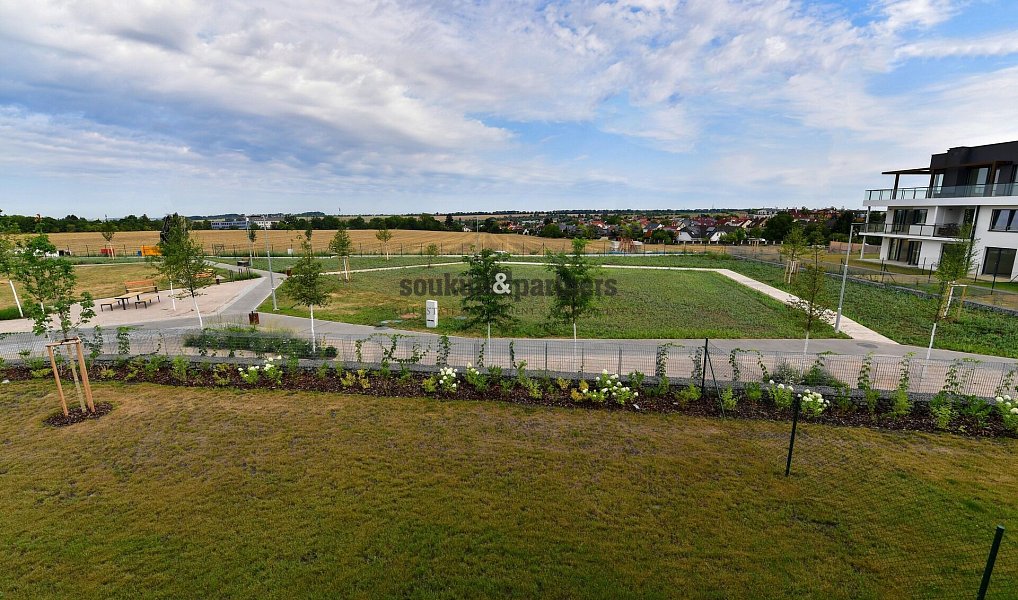 Pronájem bytu 3+kk 106 m², Praha – náhled fotky 15