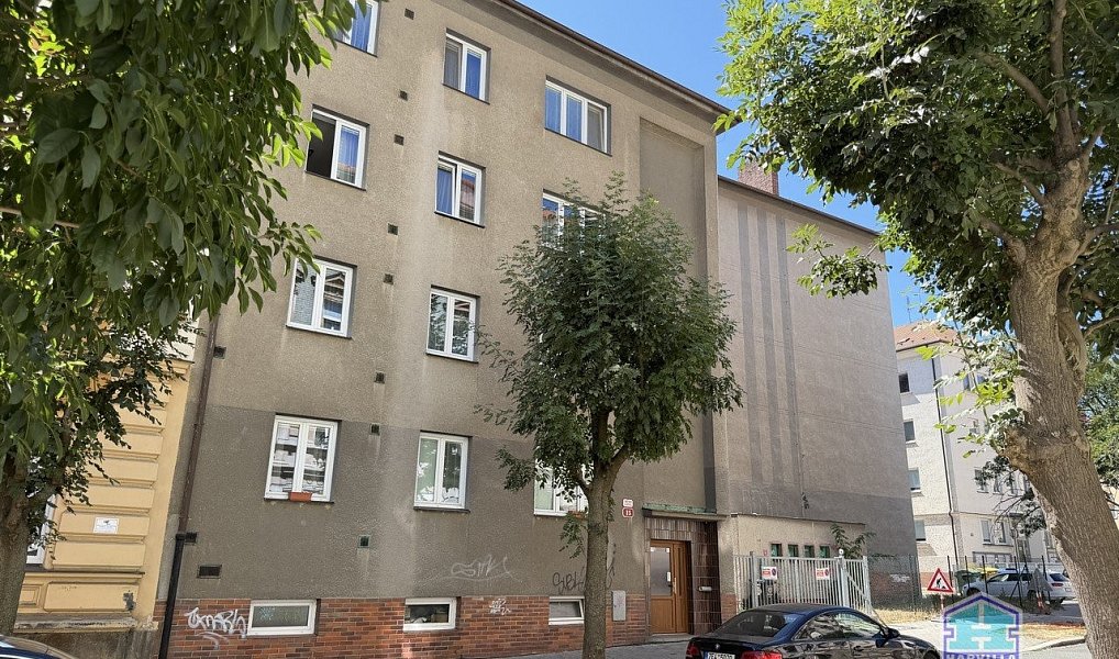 Prodej bytu 3+kk 65 m², Plzeň – fotka 1 z 33
