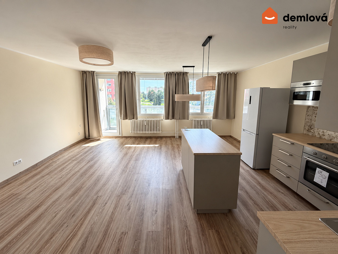 Pronájem bytu 3+kk 69 m²