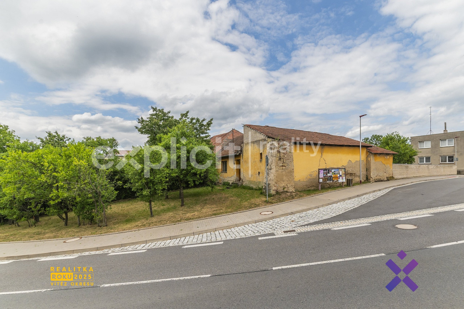 Prodej stavebního pozemku 739 m²