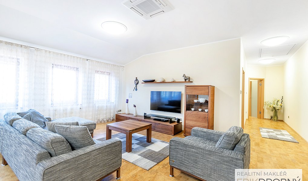 Pronájem bytu 3+kk 92 m², Pardubice – náhled fotky 5