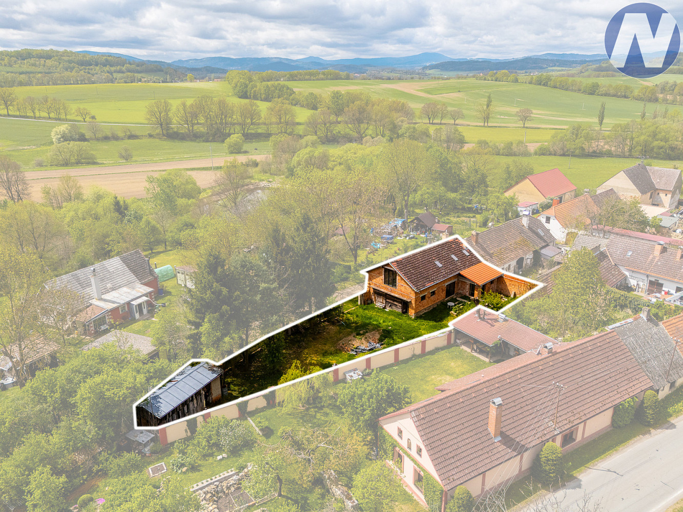 Prodej domu 218 m² s pozemkem 551 m² – pohled 4
