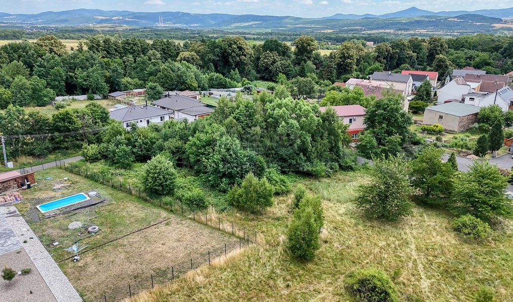 Prodej stavebního pozemku 1 914 m², Krupka – náhled fotky 3