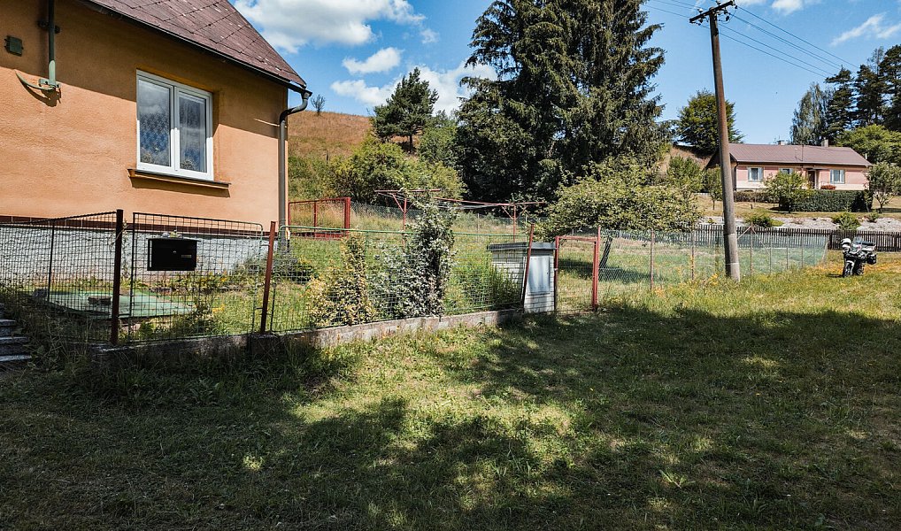 Prodej chaty/chalupy 104 m² s pozemkem 1 265 m², Rohozná – náhled fotky 17