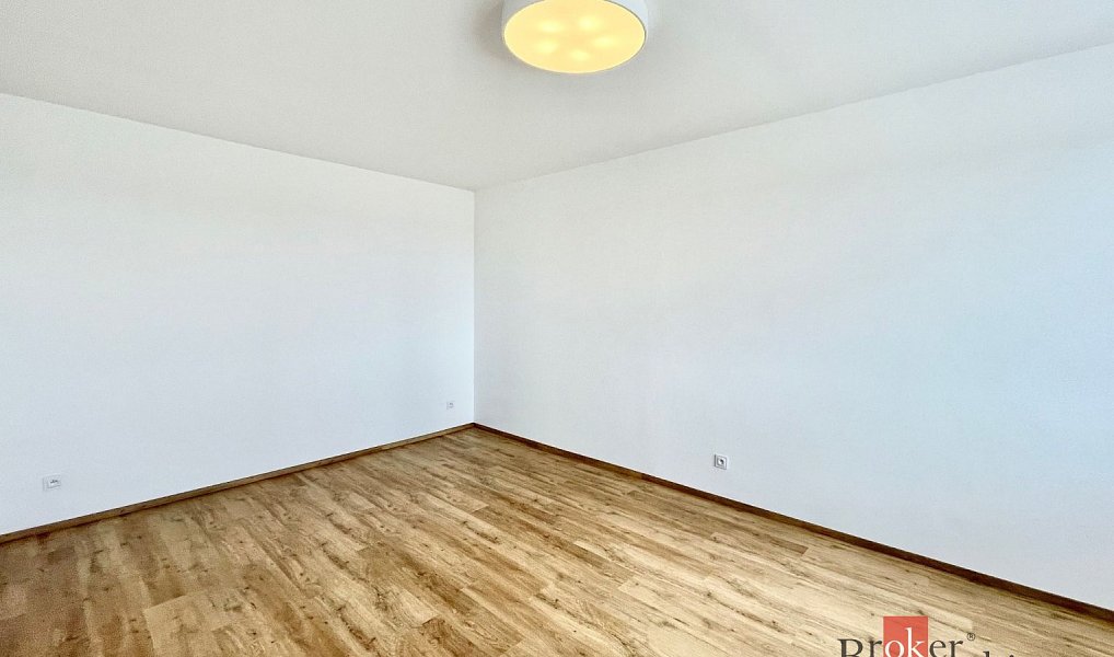 Pronájem bytu 1+1 43 m², Zliv – náhled fotky 7
