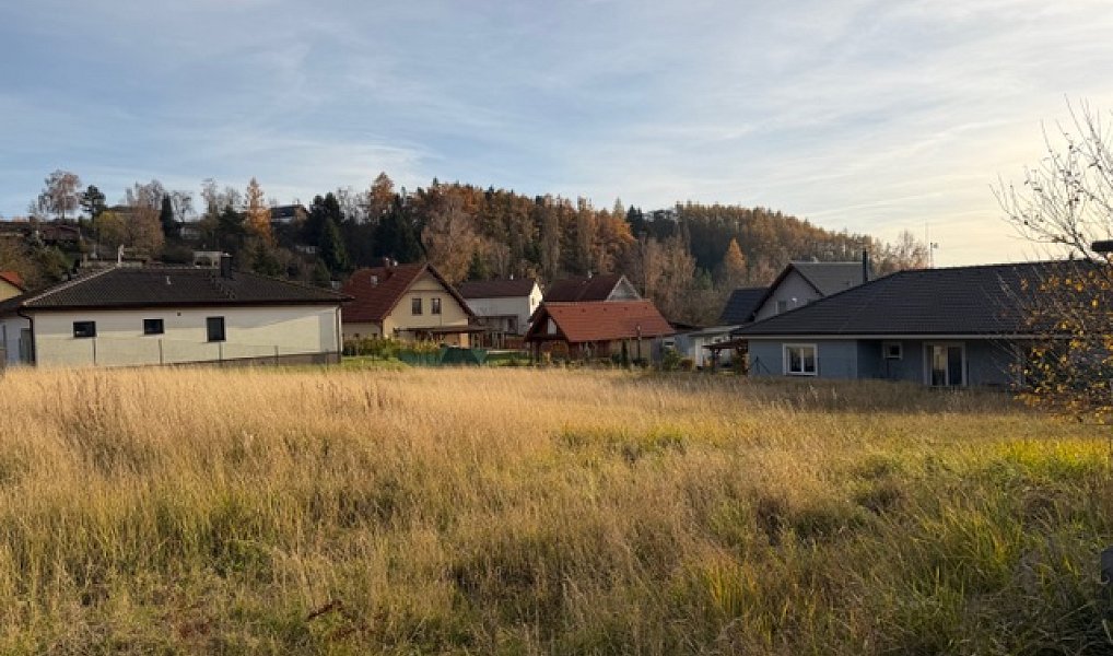 Prodej stavebního pozemku 1 290 m², Nové Strašecí – náhled fotky 6